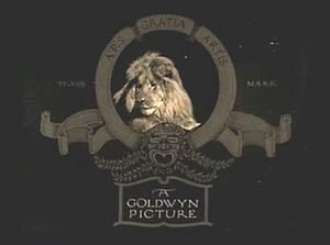 leao17 primeiro1916 300x223 - Como foi tirada a foto do leão da MGM?