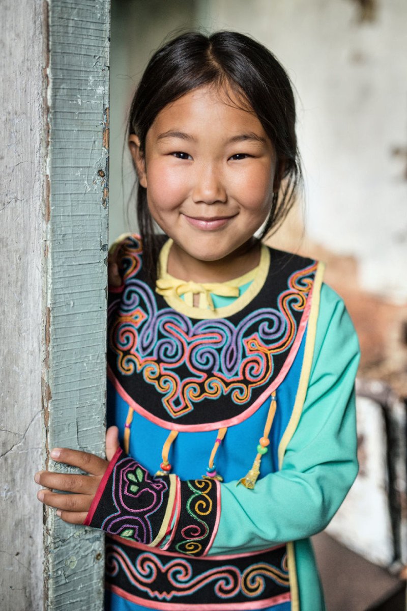 35 Portraits Of Amazing Indigenous People of Siberia From My The World In Faces Project 594769d0d5d67  880 2 - Fotógrafo faz cliques de pessoas comuns na Sibéria e o resultado é maravilhoso