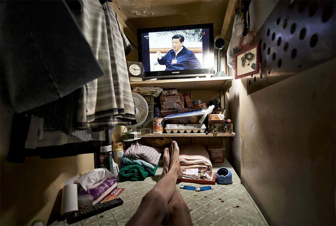 micro apartamentos de Hong Kong 6 - Fotos mostram realidade enfrentada em mini apartamento de Hong Kong