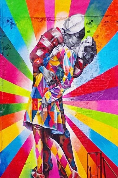 mural beijo - Murais de Graffiti de Eduardo Kobra pelo mundo