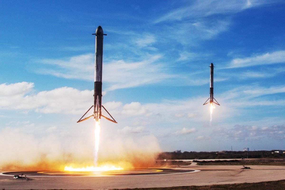 spacexrocketreturn - Turismo espacial - Você trocaria seu voo de avião para decolar em um foguete?