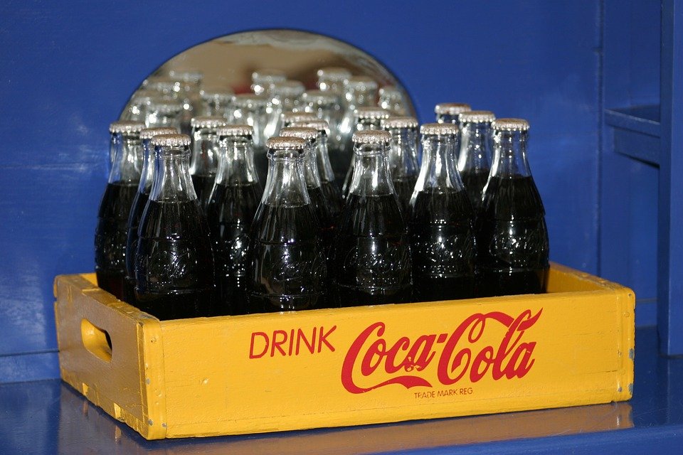 coca cola 1886 11 - Youtuber faz receita da Coca-Cola original de 1886