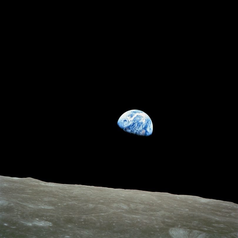 earth 11014 1920 810x810 - 27 fotos que ajudarão você a entender um pouco melhor o tamanho da Terra
