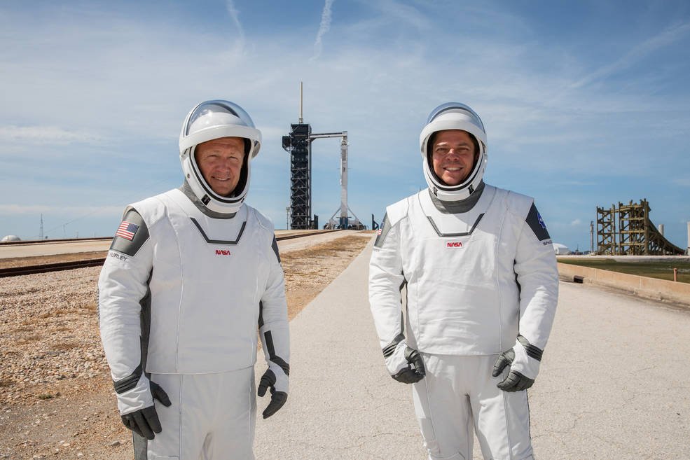 astronautas da space x - Reveja o lançamento SpaceX/NASA dos americanos na Crew Dragon