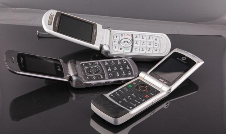 celular de flip conheca 7 modelos para comprar em 2019 - Conheça a primeira foto enviada de um celular