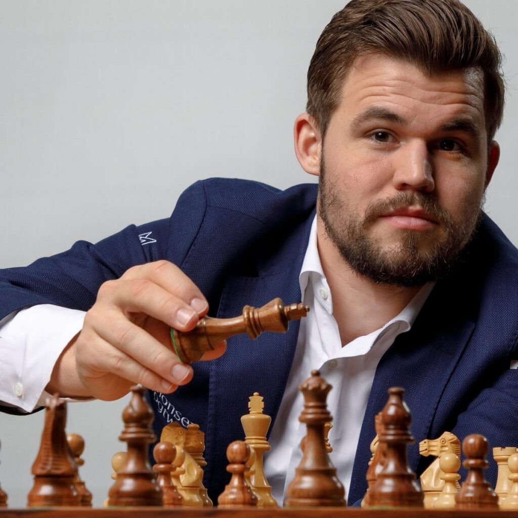 magnus carlsen campeao 2021 mundial fide - IMBÁTIVEL! GM Magnus Carlsen é novamente campeão mundial de Xadrez 2021!